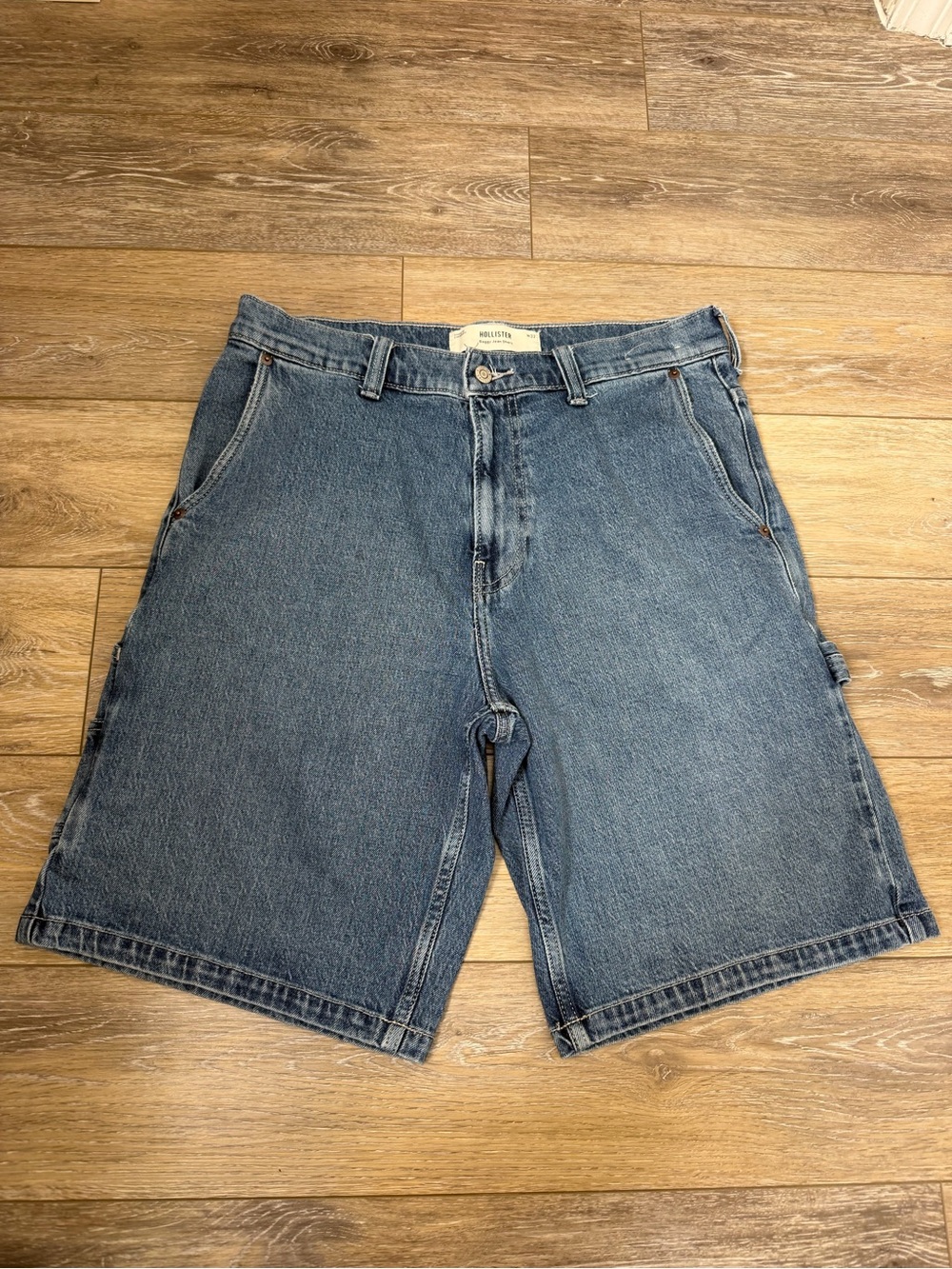 Hollister Men's Classic Denim Carpenter Shorts - Medium Blue Sz 32W